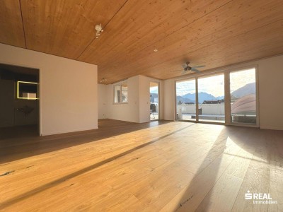 Exklusive Penthouse-Wohnung im Herzen von Reutte mit 270°-Panoramablick