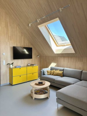 Stilvolles Wohnen am Bach: Möblierte Designwohnung mit Terrasse & Panoramablick in Kehl-Odelshofen