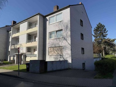 Sanierungsbedürftige 3-Zimmer-Wohnung mit Potenzial in Düsseldorf-Holthausen