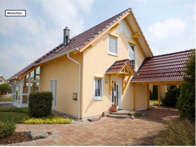 Provisionsfrei Einfamilienhaus in 21407 Deutsch Evern, Am Dornbusch