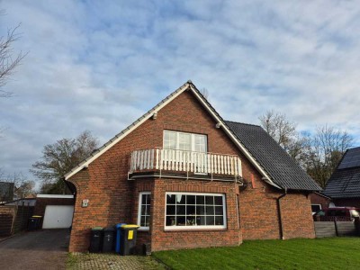 Einliegerwohnung mit Einbauküche in Upgant-Schott