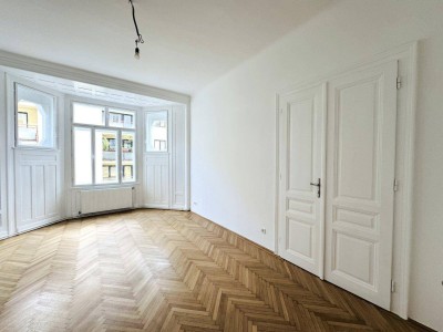 SANIERTE WOHNUNG IN EINEM PRACHTVOLLEM ALTBAUHAUS IN SCHÖNER LAGE - UNBEFRISTETE VERMIETUNG