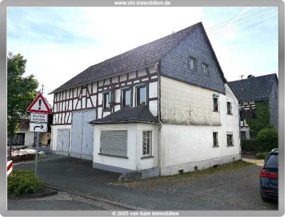 +++Fachwerkhaus mit großer Scheune und Anbau in Mastershausen+++