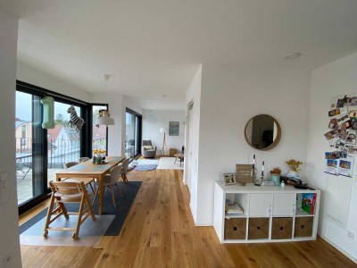 Tolle Penthouse - Wohnung mit sonniger Terrasse in Weingarten