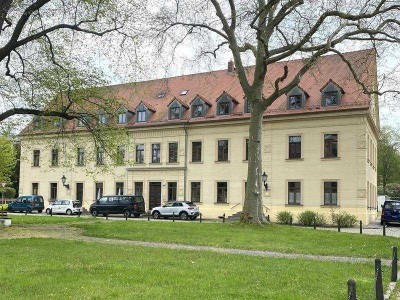 1,5-Raum-ETW in historischem Villenviertel, vermietet, EG, EBK, Stellplatz