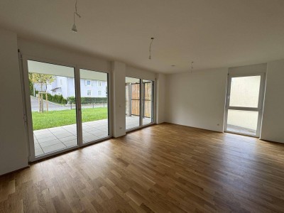 Modernes Eckreihenhaus mit schöner Freifläche