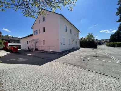 Geretsried: Mehrfamilienhaus in ruhiger Lage mit interessanter Option