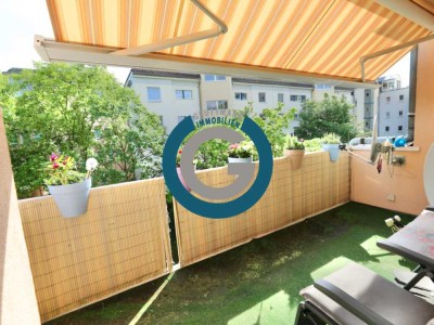 MIT TG-STELLPLATZ - GROSSE LOGGIA MIT BLICK INS GRÜNE - RUHIGE LAGE IM GARTENHAUS