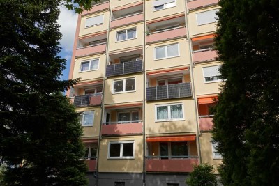 4-Zimmer-Wohnung mit zwei Balkonen