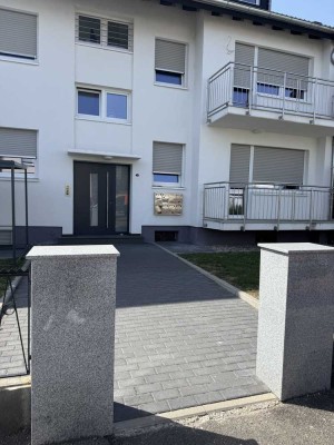 Exklusive, sanierte 4-Zimmer-Wohnung mit Balkon in Bruchsal