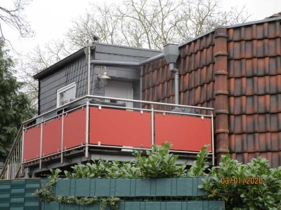 Helle freundliche 3-Zimmer-Wohnung mit geh. Innenausstattung mit Balkon