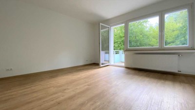 *** Attraktive 2-Zi.-Wohnung in saniertem 6-Fam.-Haus in ruhiger Lage! ***