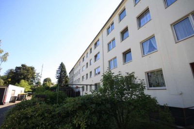 3-Zimmer-Wohnung* Bad mit Badewanne* Ab sofort! Garage*