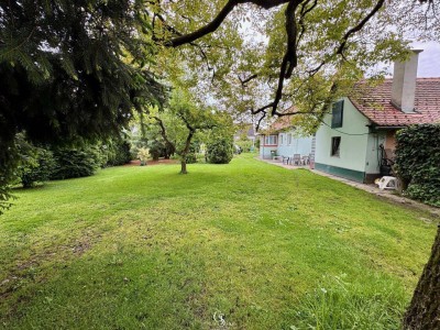 Viel Platz für Ihre Wohnideen – 1.200 m² Grundstück mit Einfamilienhaus und Nebengebäude in ruhiger Siedlungslage mitten in Kalsdorf