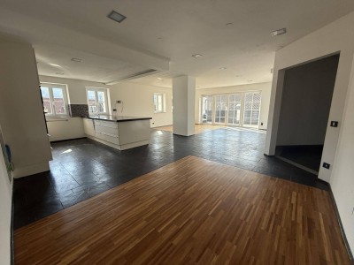 Provisionsfrei!! Großzügige Eigentumswohnung mit Garten, Terrasse &amp; 2 Garagen in Gratwein-Straßengel