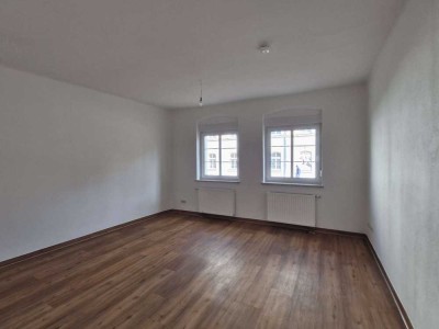 Neusanierte 4-Raum-Wohnung wartet auf Sie!