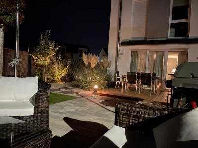 Modernes Reiheneckhaus mit Garten, Garage & Wallbox – 30 Min. nach Frankfurt