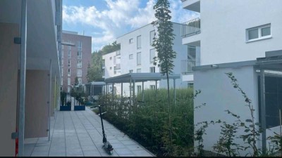Moderne 2,5-Zimmer-Wohnung mit großer Terrasse, Fußbodenheizung & Außenstellplatz – Bezugsfrei ab 01