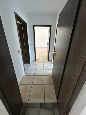 Preiswerte 2-Zimmer-Wohnung mit EBK in Beckingen Erbringen