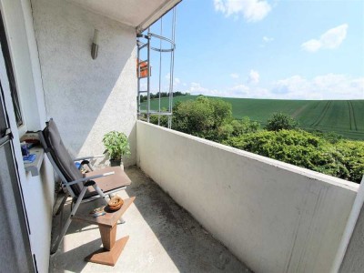 Hübsche kleine 2-Zi.-Wohnung mit Balkon in ruhiger, grüner Wohnlage