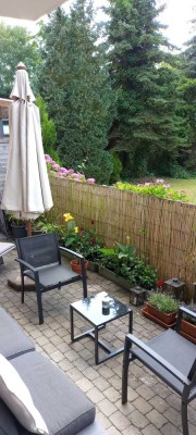 Stilvolle 1-Zimmer-Erdgeschosswohnung mit Terrasse und Einbauküche in Meerbusch