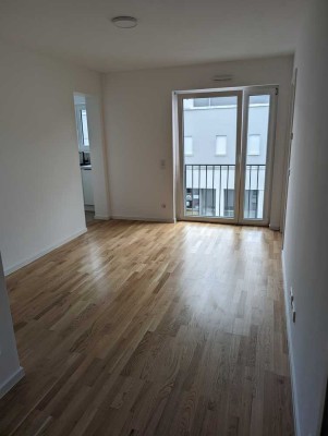 Moderne und helle 2 Zimmerwohnung mit hochwertiger EBK
