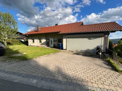 Ein Haus mit traumhaftem Ausblick in Lindberg