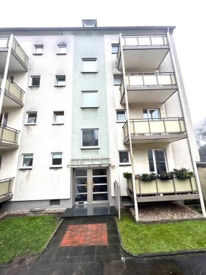 Renovierte 4 Zimmerwohnung in zentraler Stadtlage von Krefeld