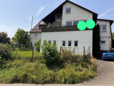 Wohnen mit Blick in die Natur - Geschmackvolle möblierte 2,5-Zimmer-DG-Wohnung in Remshalden