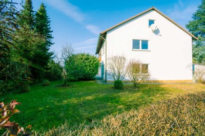 Geräumiges Haus für die ganze Familie in ruhiger Lage mit tollem Ausblick