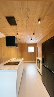 Lichtdurchflutete 3,5-Raum-Maisonette-Wohnung mit EBK in Kirchheim