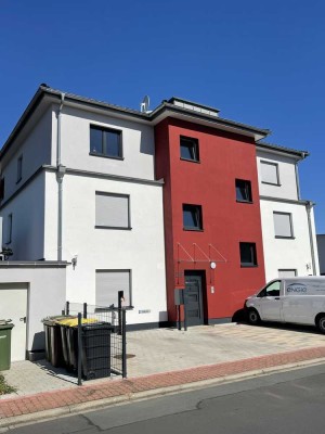 2 Zimmer EG- Whng. 71,50m² + Terrasse + Garten