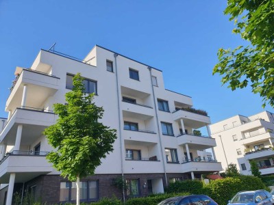 Hochwertige 3-Zimmer-Wohnung mit Balkon und EBK im Europaviertel