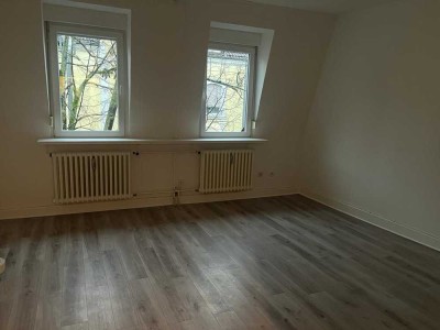 Zentral und ruhig gelegene 1-Zimmer-Wohnung in Frankfurt Unterliederbach am Main