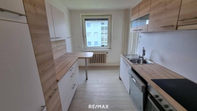 Gemütliche 3-Zimmer-Eigentumswohnung mit Balkon und Garage
