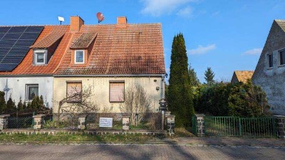 Doppelhaushälfte mit Garage in Iden; 934 m²; Mindestgebot 38.000 €; Einzelheiten siehe Exposee!