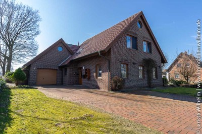 Gepflegtes Einfamilienhaus mit Garage und PV-Anlage in Surwold