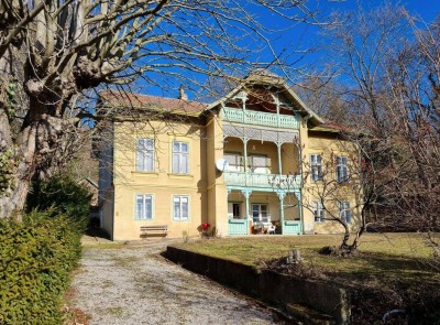 Die Villa wirst Du haben müssen, um Dornröschen wachzuküssen!