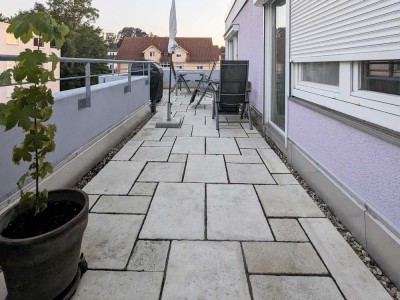Moderne 3-Zimmer Penthouse-Wohnung mit Südterrasse *provisionsfrei*