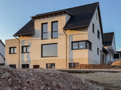 Moderne Eleganz –Ihr Traumhaus wartet auf den letzten Schliff!