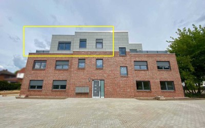 ERSTBEZUG / PROVISIONSFREI: Große, moderne 3,5-Raum-Wohnung mit riesiger Dachterrasse und Stellplatz