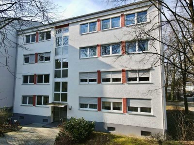 Gepflegte 2-Zimmer-Wohnung mit Sonnenbalkon in begehrter Lage von Straubing