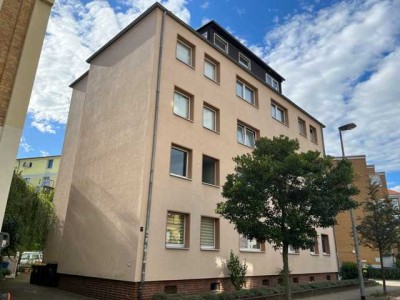 Östliches Ringgebiet - Gemütliche, helle und gut aufgeteilte 2-Zimmerwohnung mit EBK