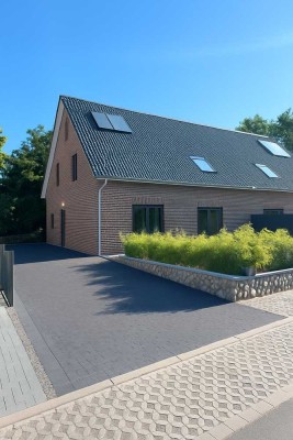Moderne Doppelhaushälfte in Lauenburg - neuwertig, sonnig und ruhig gelegen