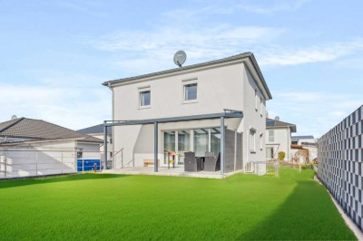 Provisionsfrei – Helles, familienfreundliches Haus mit Garten und Einliegerwohnung in gutem Zustand