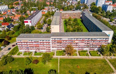 2 Raum Wohnung mit großem Balkon