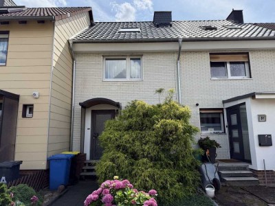 Dach und Heizung erneuert: Gemütliches Reihenhaus in Sarstedt