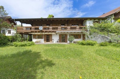 Murnau: Großes, gepflegtes Einfamilienhaus am Murnauer Moos mit Blick