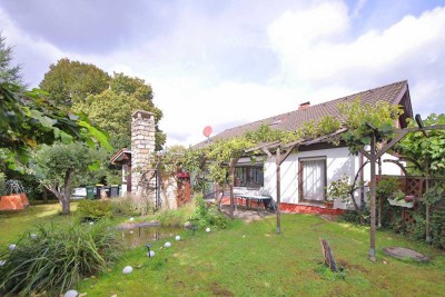 Freistehendes Einfamilienhaus – in idyllischer Lage von Spielberg/Altensteig