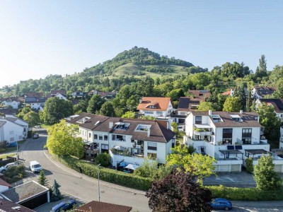 Moderne 2,5-Zimmer-Wohnung mit Balkon & Einzelgarage – solide Kapitalanlage in Eningen unter Achalm